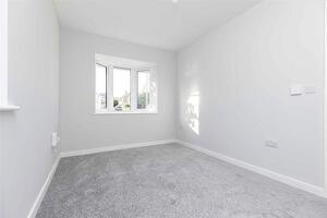 Picture #4 of Property #1209942441 in Seaton Road, Highcliffe, Christchurch BH23 5HW