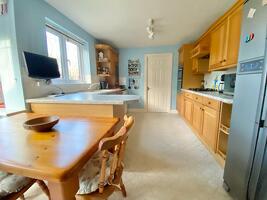Picture #3 of Property #1211400441 in Thorne Close, Verwood BH31 6QG