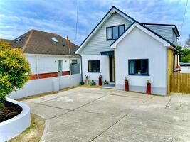 Picture #24 of Property #1211616741 in Pauntley Road, Mudeford, Christchurch BH23 3JH
