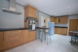 Picture #2 of Property #1212245541 in Streche Road, Swanage BH19 1NF