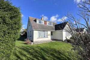 Picture #0 of Property #1217033541 in Cauldron Barn Road, Swanage BH19 1QF