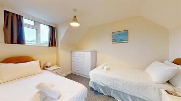 Picture #7 of Property #1217033541 in Cauldron Barn Road, Swanage BH19 1QF