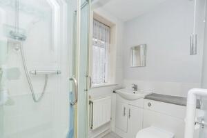 Picture #6 of Property #1219091541 in Compton Road, Totton, Southampton SO40 3AW
