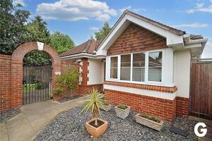 Picture #0 of Property #1220728341 in Broadshard Lane, Ringwood BH24 1RS