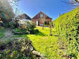 Picture #16 of Property #1221038541 in Pauntley Road, Mudeford, Christchurch BH23 3JW