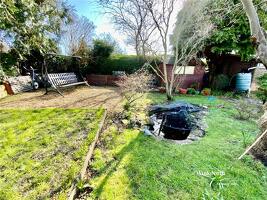 Picture #18 of Property #1221038541 in Pauntley Road, Mudeford, Christchurch BH23 3JW