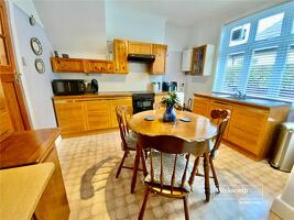 Picture #9 of Property #1221038541 in Pauntley Road, Mudeford, Christchurch BH23 3JW