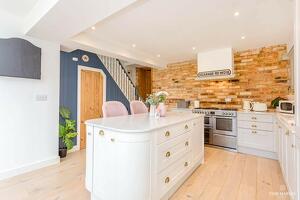 Picture #8 of Property #1221570741 in Portland Road, Bournemouth BH9 1NQ