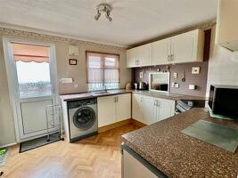 Picture #6 of Property #1224192231 in Knightcrest Park, Milford Road, Everton, Lymington SO41 0BA