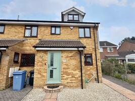 Picture #18 of Property #1225567641 in Chalbury Close, Canford Heath, Poole BH17 8BP