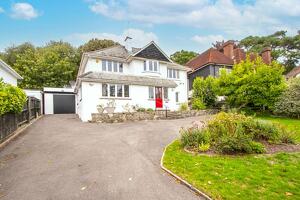 Picture #0 of Property #1225568931 in Springfield Crescent, Lower Parkstone, Poole BH14 0LL