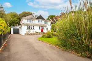 Picture #25 of Property #1225568931 in Springfield Crescent, Lower Parkstone, Poole BH14 0LL