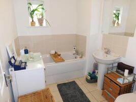 Picture #7 of Property #1226374641 in Parsonage Close, Christchurch BH23 2GB