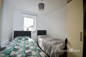 Picture #8 of Property #1228657641 in Kings Close, Bournemouth BH10 4GB