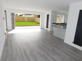 Picture #1 of Property #1230367641 in Jumpers Avenue, Christchurch BH23 2EP