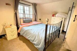 Picture #9 of Property #1230825441 in Does Lane, Verwood BH31 6PP