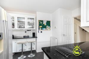 Picture #7 of Property #1230955641 in South Western Crescent, Lower Parkstone BH14 8RW