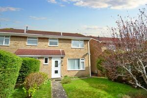 Picture #0 of Property #1231379031 in Broadstone BH18 9NP