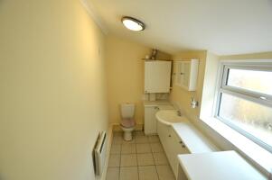 Picture #8 of Property #1237355241 in Gwynne Road, Poole BH12 2AS