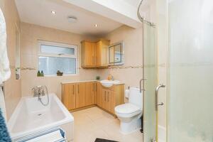 Picture #11 of Property #1237610541 in Testwood Place, Totton, Southampton SO40 3BE