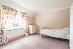 Picture #20 of Property #1239898641 in Picket Hill, Ringwood BH24 3HH