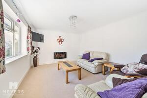 Picture #6 of Property #1240518441 in Brackenhill Road, Colehill. Wimborne BH21 2LT