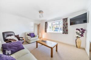 Picture #7 of Property #1240518441 in Brackenhill Road, Colehill. Wimborne BH21 2LT