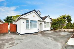 Picture #0 of Property #1241802741 in Ringwood Road, Poole BH12 4LY