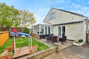 Picture #21 of Property #1241802741 in Ringwood Road, Poole BH12 4LY