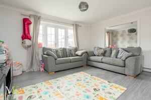 Picture #2 of Property #1244246541 in Sandringham Close, Bournemouth BH9 3QP