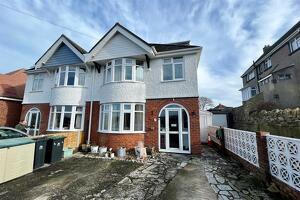 Picture #3 of Property #1247033541 in Hillsea Road, Swanage BH19 2QL