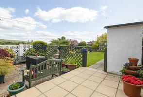 Picture #7 of Property #1247033541 in Hillsea Road, Swanage BH19 2QL