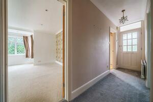 Picture #1 of Property #1247825241 in Beech Road, Ashurst, New Forest SO40 7AY