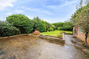 Picture #3 of Property #1247825241 in Beech Road, Ashurst, New Forest SO40 7AY