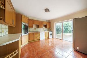 Picture #8 of Property #1247825241 in Beech Road, Ashurst, New Forest SO40 7AY