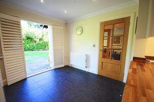 Picture #7 of Property #1250771541 in 3 Talbot Avenue, Bournemouth BH3 7HP