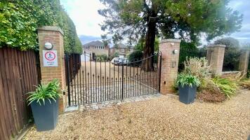 Picture #18 of Property #1251802341 in Wellingtonia Gardens, Hordle, Lymington SO41 0DD