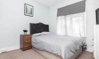 Picture #11 of Property #1253565441 in Arnewood Road, Bournemouth BH6 5DN