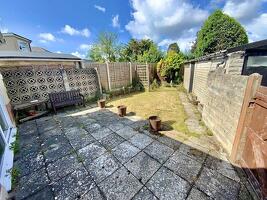 Picture #9 of Property #1254196731 in Iford Lane, Iford, Bournemouth BH6 5RA
