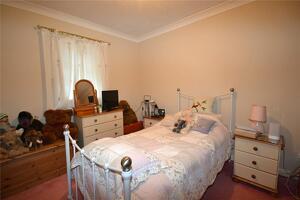Picture #13 of Property #1256396031 in Pitmore Lane, Pennington, Lymington SO41 8LL
