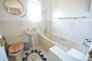 Picture #9 of Property #1257644241 in Woodpecker Drive, Creekmoor, Poole BH17 7SY