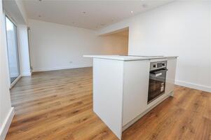 Picture #9 of Property #1261432641 in Upper Road, Parkstone, Poole BH12 3EN