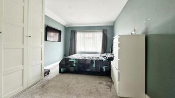 Picture #8 of Property #1269030741 in Frobisher Avenue, Poole BH12 5AN