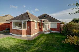 Picture #3 of Property #1269948441 in Viking Way, Bournemouth BH6 4HY