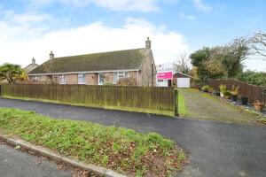 Picture #10 of Property #1270900341 in Hyde Road, Wool, Wareham BH20 6DH