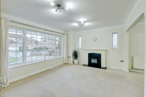 Picture #1 of Property #1271289141 in Terrington Avenue, Christchurch BH23 4RJ