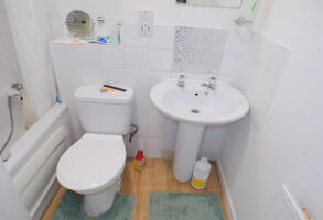 Picture #7 of Property #127309768 in Stinsford Close, Bournemouth BH9 3RQ
