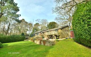 Picture #0 of Property #1273127541 in Olivers Road, Colehill BH21 2NT
