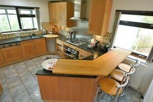Picture #7 of Property #1273127541 in Olivers Road, Colehill BH21 2NT