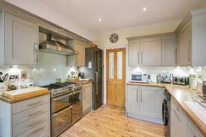 Picture #8 of Property #1273489341 in Cheltenham Road, Poole BH12 2ND